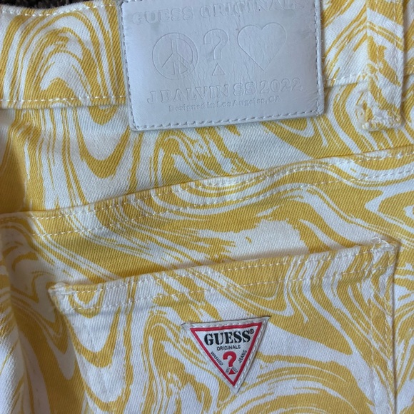 Women's Guess X J Balvin Yellow and White Denim Mini Skirt, Size Medium - Picture 4 of 4